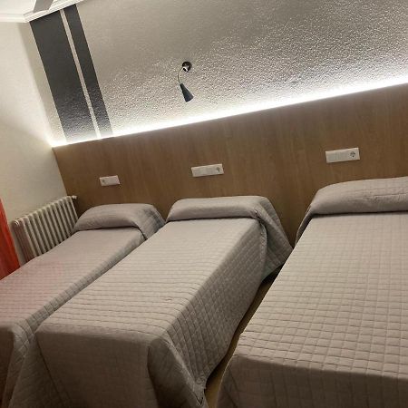 Hostal Uria Salamanca Eksteriør billede