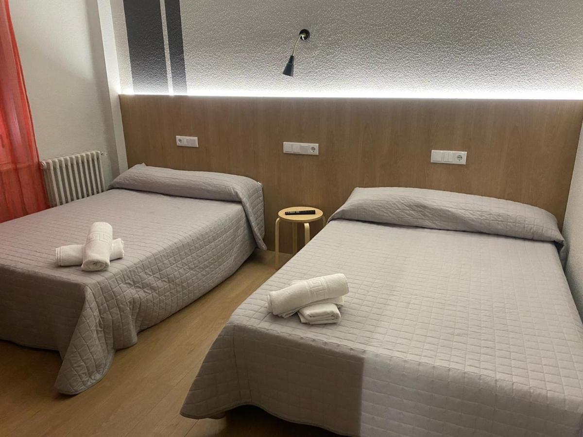Hostal Uria Salamanca Eksteriør billede