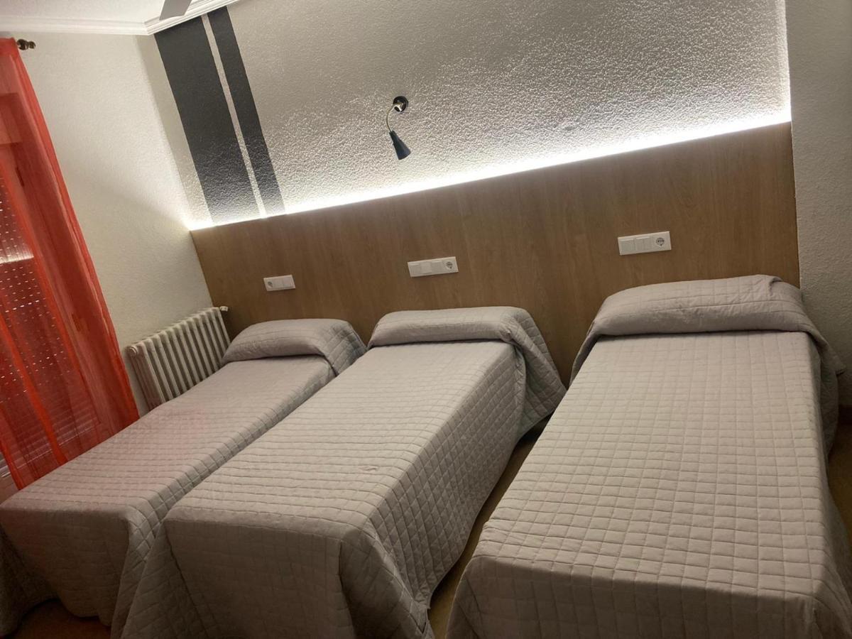 Hostal Uria Salamanca Eksteriør billede